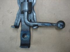 HINGES+LOCKS