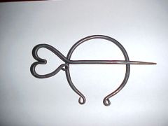 cloke pin
