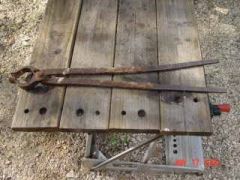 old bolt head tongs