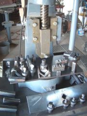 Flypress and tooling