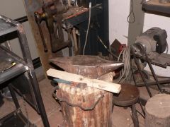 old anvil 30 kg