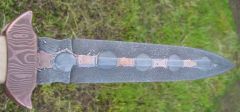 pattern welded blade with bronze