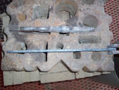 side_view_of_forged_lift_chain