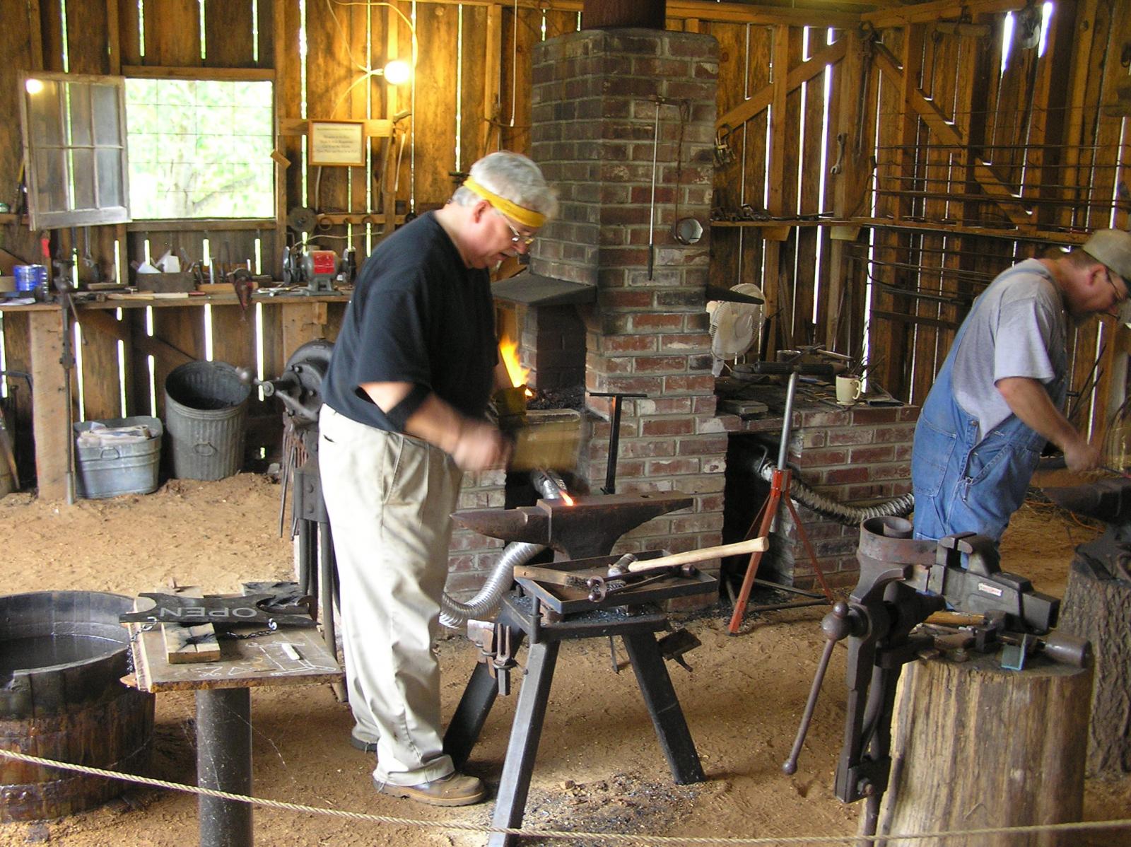 Welcome to Our Community Forge at the Tom Kennon Blacksmith Shop in Donipha