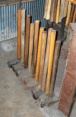 Sledge and striking hammers