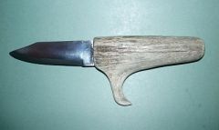 Knive with bone handle