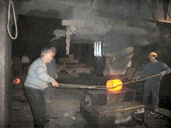 glenn moon working under china's largest open die hammers