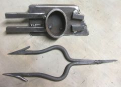 Fishing spear and the jig to make it