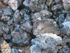 close-up_of_magnetic_slag