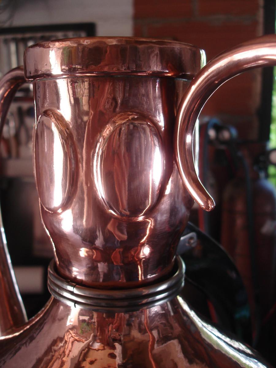 amphora copper