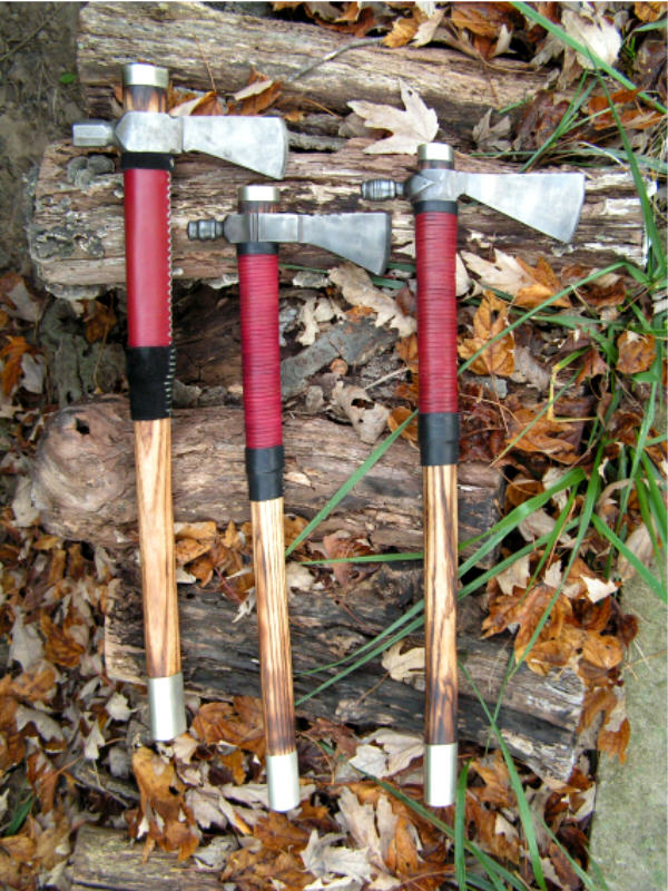 Three_Brother_Tomahawks_001a