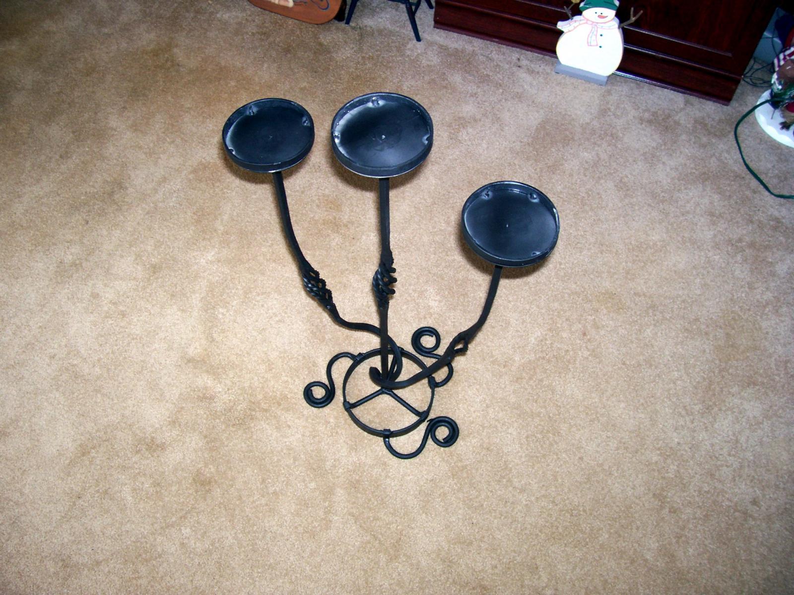 Floor candle/plant stand