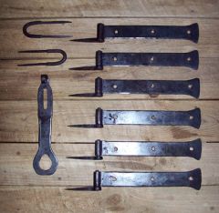 hinges1b