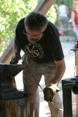 pesentation blacksmithing forging