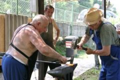 pesentation blacksmithing forging