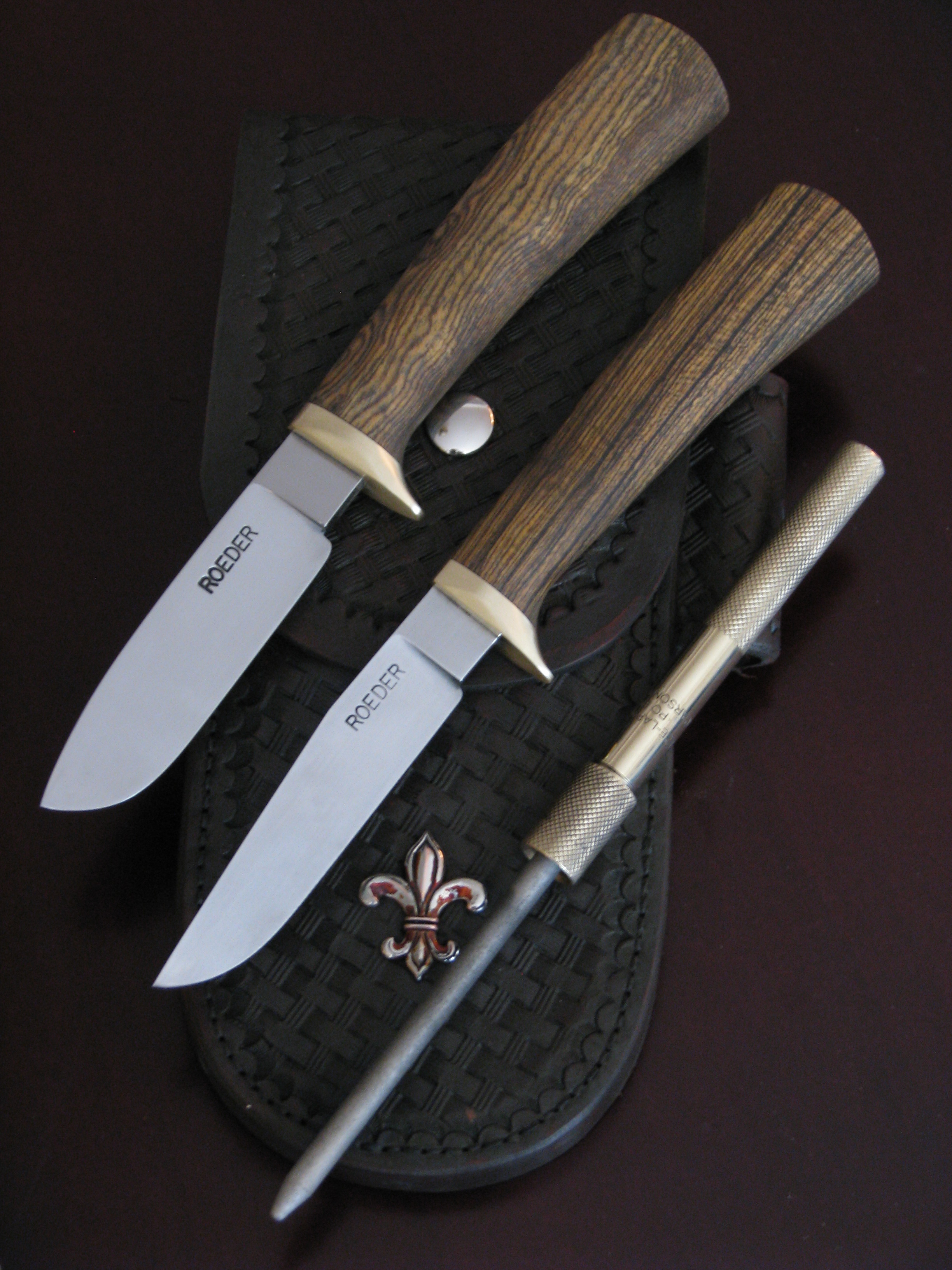 Hunting knife set by David Roeder