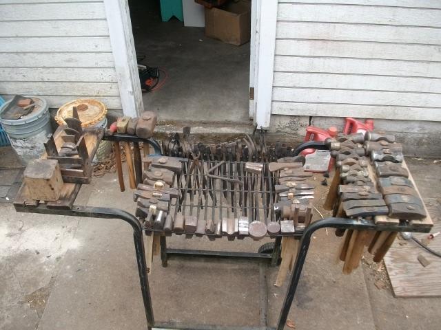 deer tool rack 235.JPG
