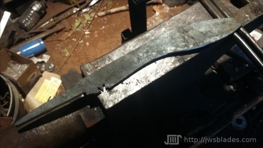 san-mai-kukri-10.thumb.jpg.f734a37b77dc1