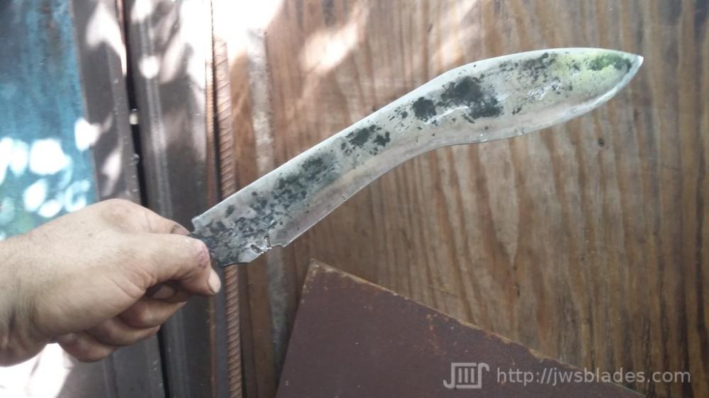 san-mai-kukri-12.thumb.jpg.3b4a8055bcf46