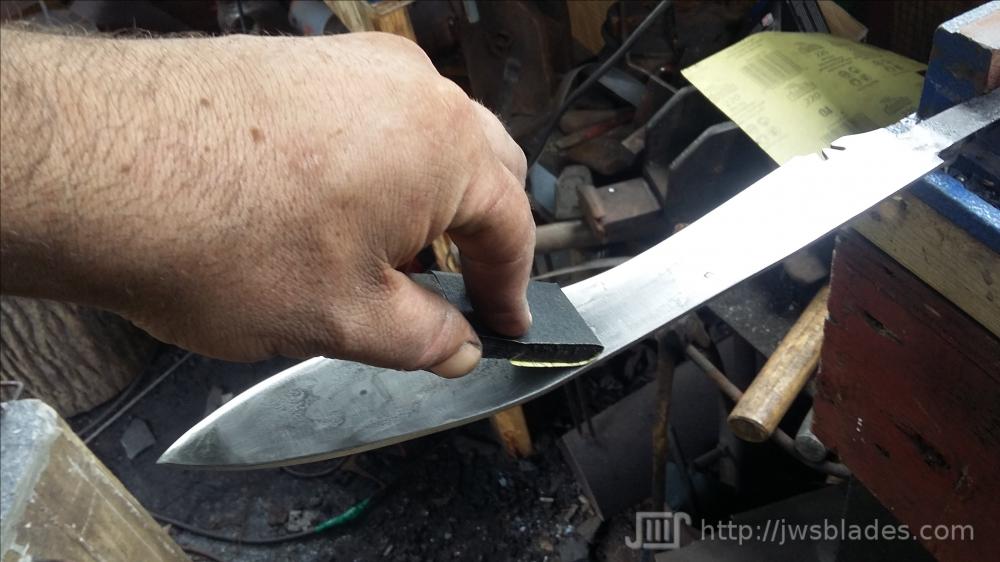 san-mai-kukri-12.thumb.jpg.7378f76c560b0