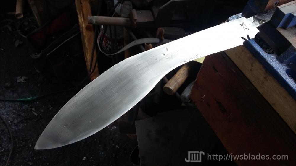 san-mai-kukri-13.thumb.jpg.325bed1f4c50f