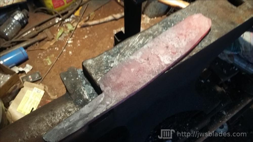 san-mai-kukri-9.thumb.jpg.b0843966481c49