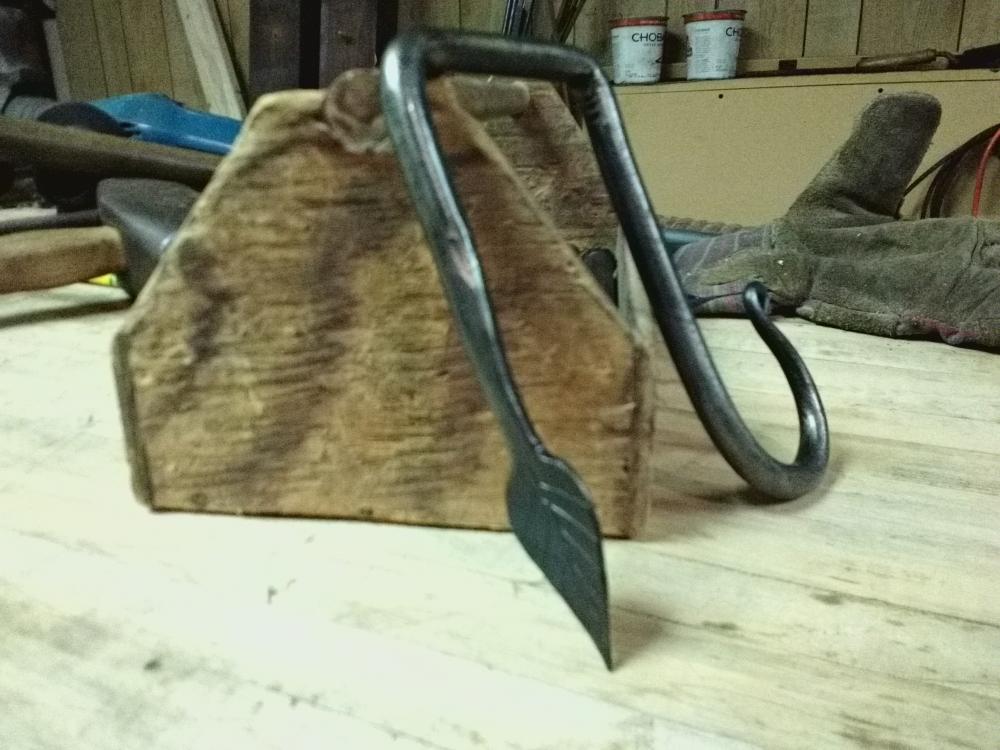 cubicle coat hook 2.jpg