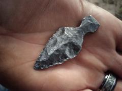 More information about "IMG-20160813-205802.jpg Forged Indian Arrowhead"