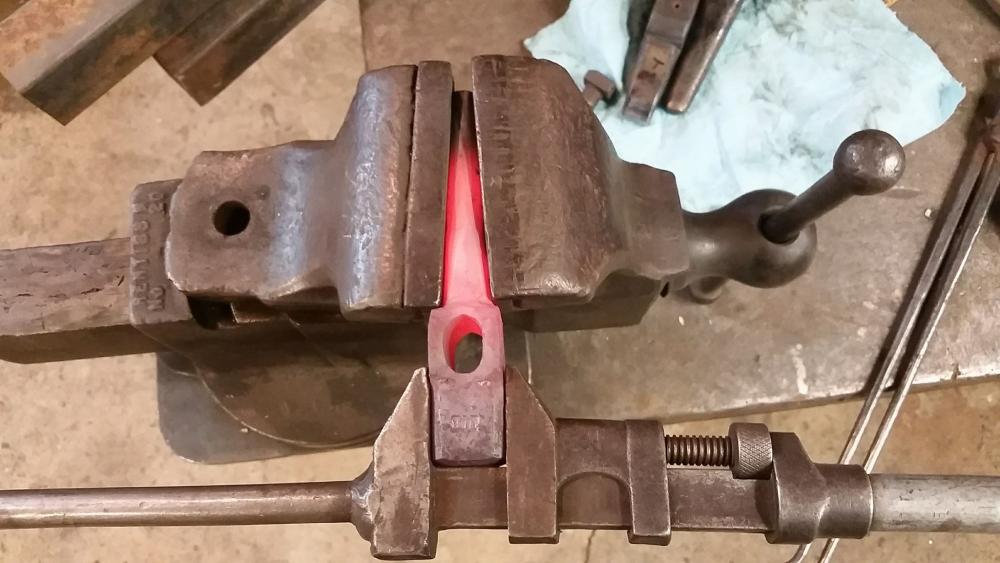 Prentiss swivel jaw vise Jackpine Forge.jpg