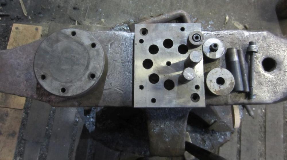 2017 01 bending jig ifi.jpg