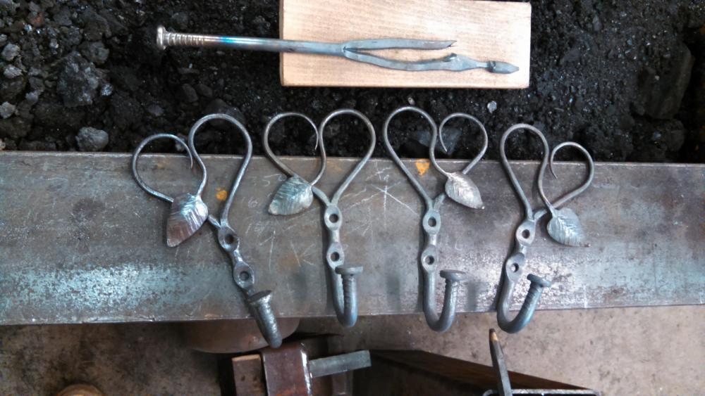nail heart hooks.jpg
