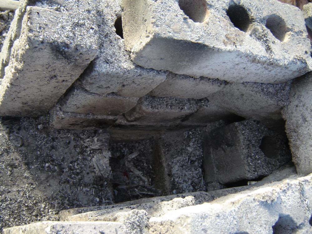 inside.thumb.JPG.31c72341e6dd5ab74a76ccbfa7840122.JPG