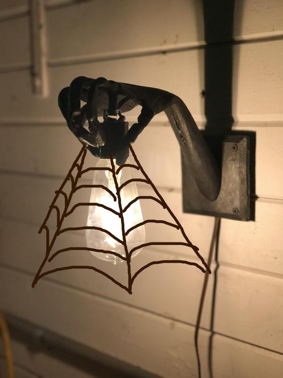 hand lamp.jpg