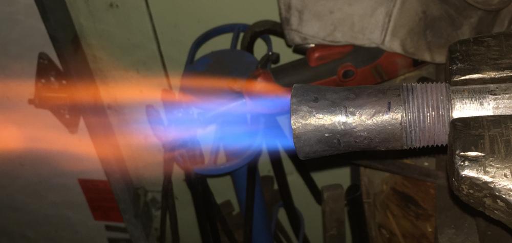 596ec4c4167cd_mongoflame.thumb.JPG.6cb2c63e1dd6fa015c4f5e6043ba91df.JPG
