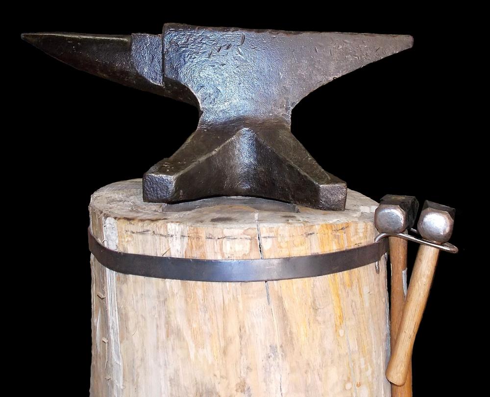 Anvil.thumb.jpg.97d6dcd19e3fbd693c4bddcc2d1df2c8.jpg