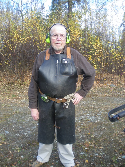5aa9dcc901f9d_Apron02.jpg.e411128c7e744946aa2c43dfe8bd841e.jpg