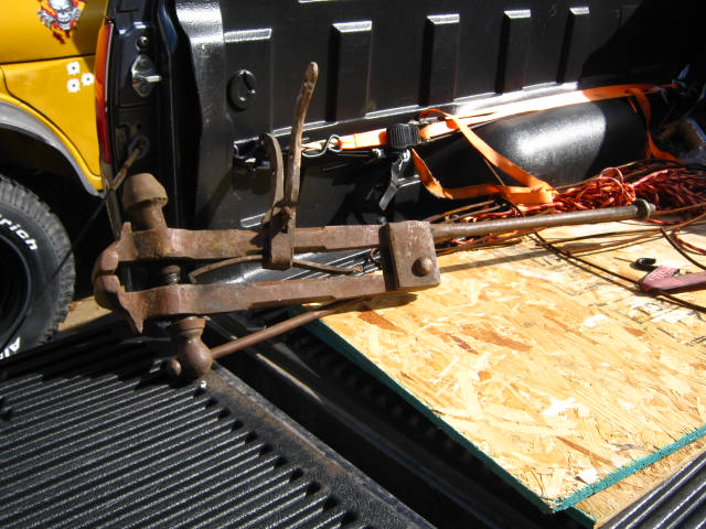 4 1/2" leg vice