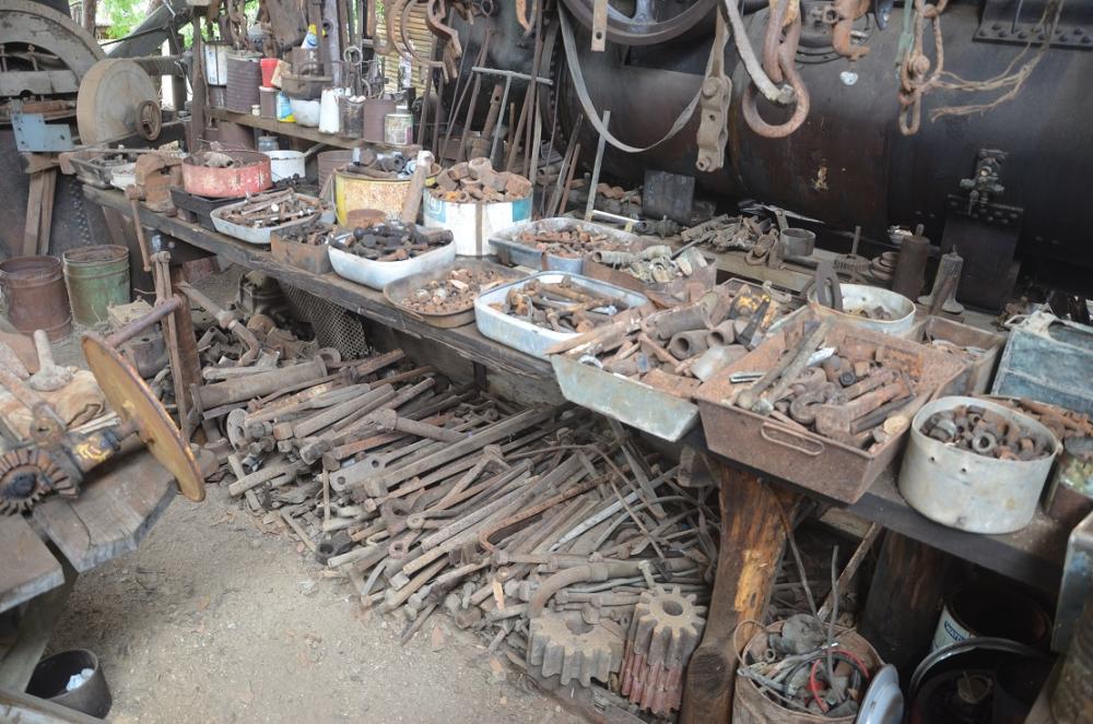workshop 4  bench.JPG