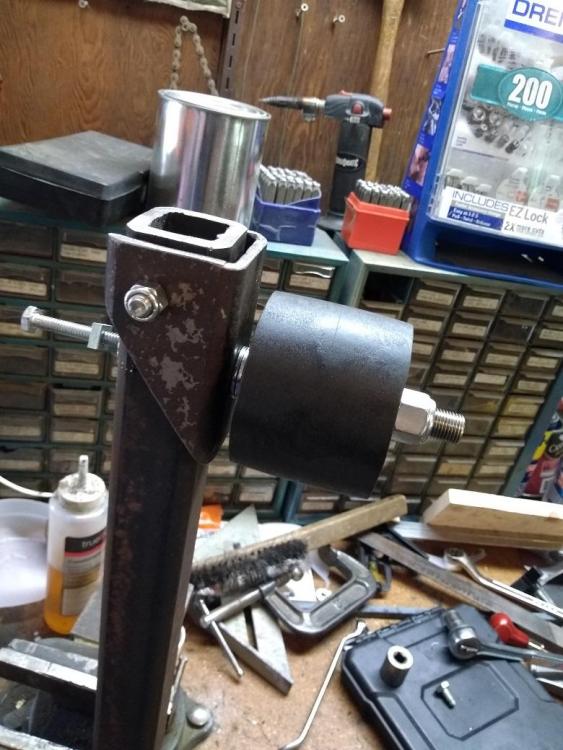 forge179a.thumb.jpg.99230ce42c3fc9c74e7f1627bd36308d.jpg
