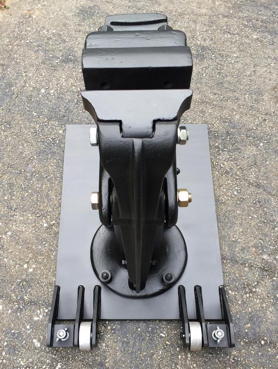foot-vise-restoration-top-view.thumb.jpg.6da33ce74297517617b5ef22c527c0e4.jpg