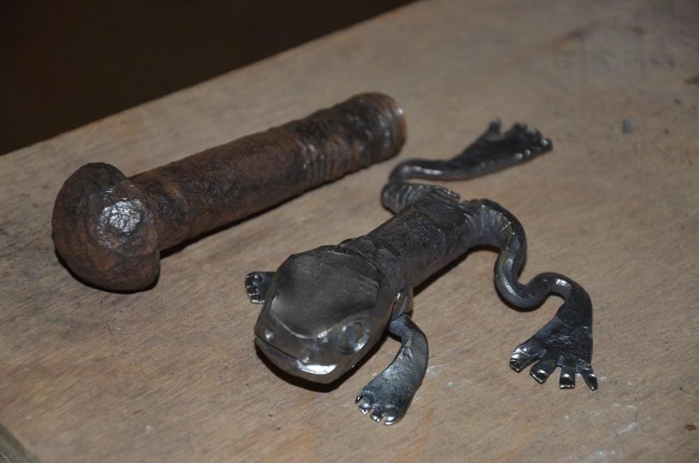 frog1.JPG