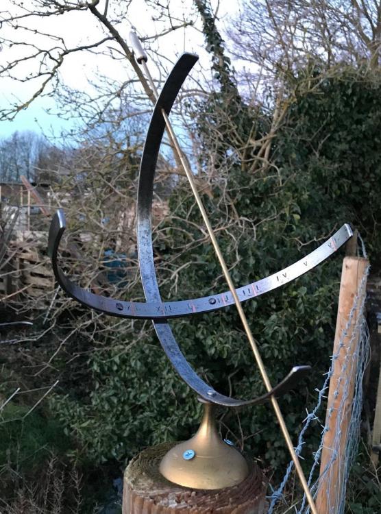 sundial1.jpg