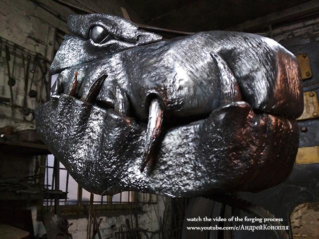 1116249186_HandForged.jpg.c8205b4783bab101502e6034a0cb3c59.jpg