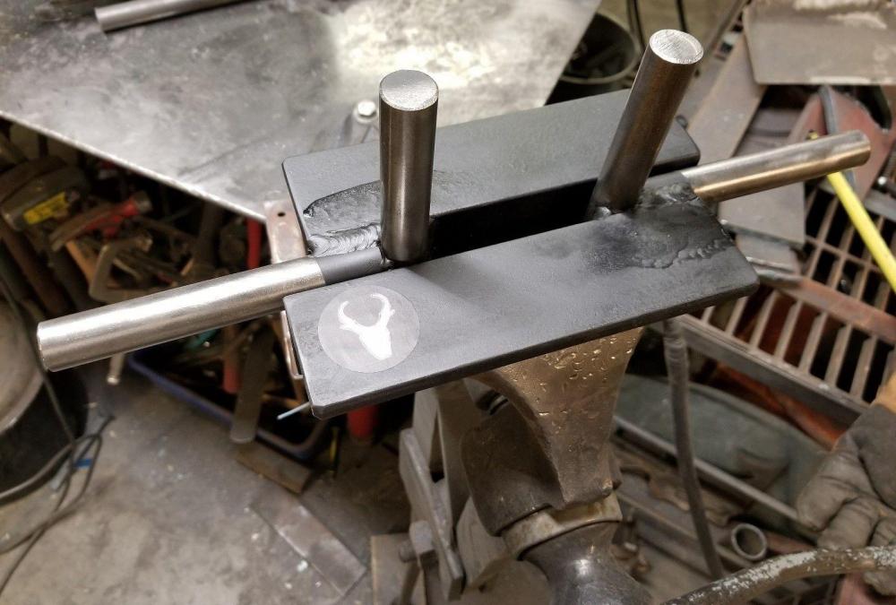 512778163_Visebendingjig.thumb.jpg.36dfe2baf6df1296179c400f6e4f42e8.jpg