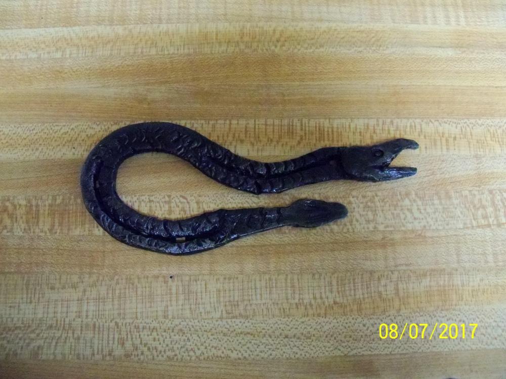 1474428342_dragonbottleopener.thumb.JPG.fb772e0eb47a11bfa685078e052a8da9.JPG