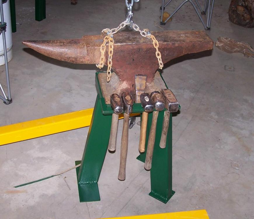 1243374649_Anvilstandhammerrack01.thumb.jpg.efe9a9287382721561f8e87e9c4979b1.jpg