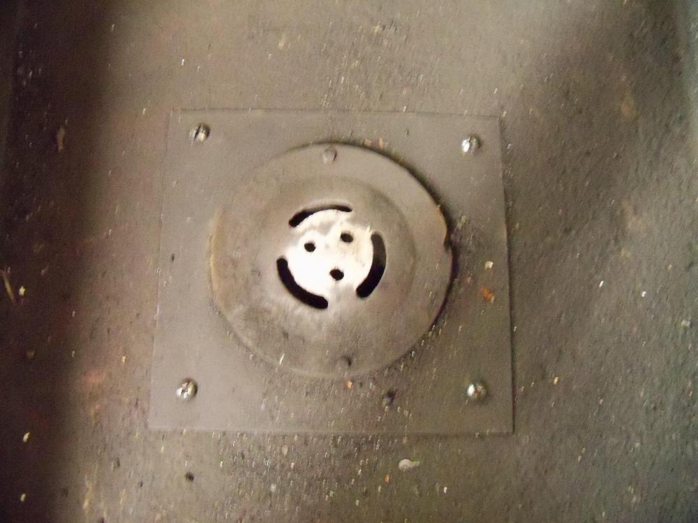 100_1785.thumb.JPG.78bb419d8453be29a9c1461a5bb30e09.JPG