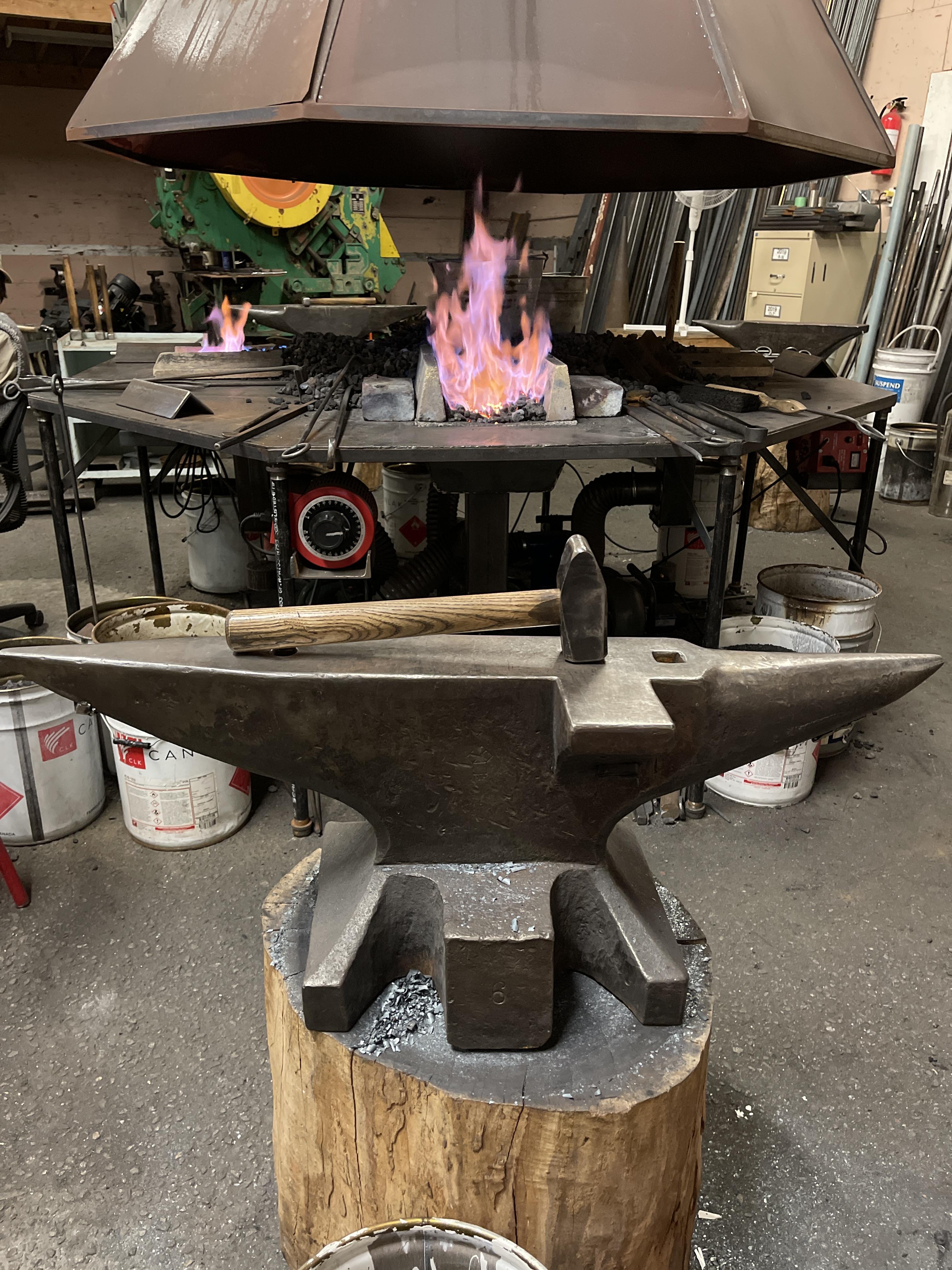 Show us your anvil stand. - The Iron Forge Fire Blackmithing Forum.