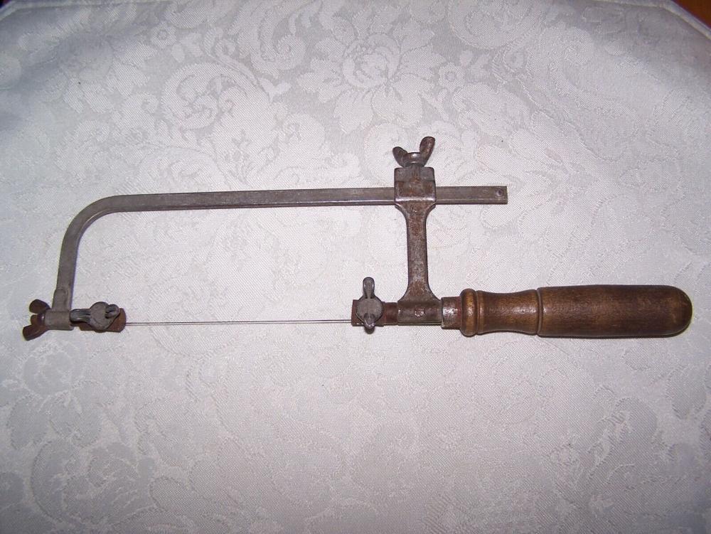 Antiquejewlerssaw.thumb.jpg.3e5b03f776bc77b292263912214f683c.jpg
