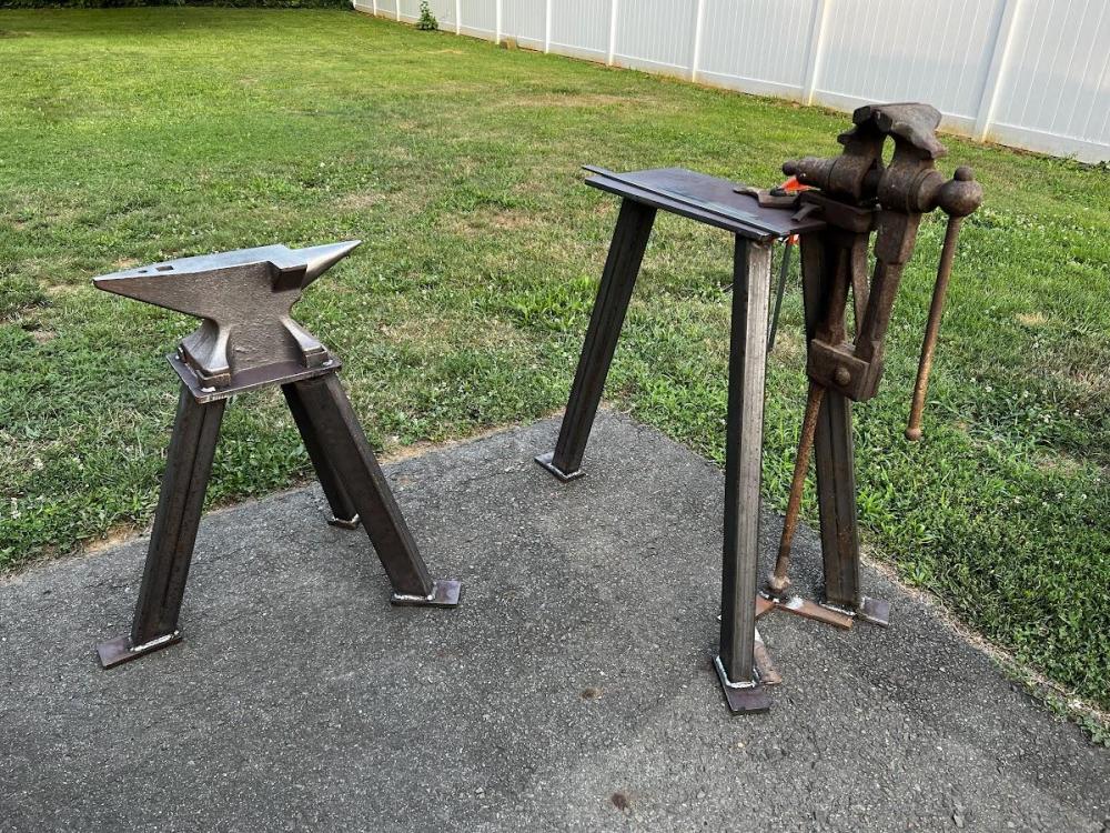 anvil_and_vise_stands.jpg